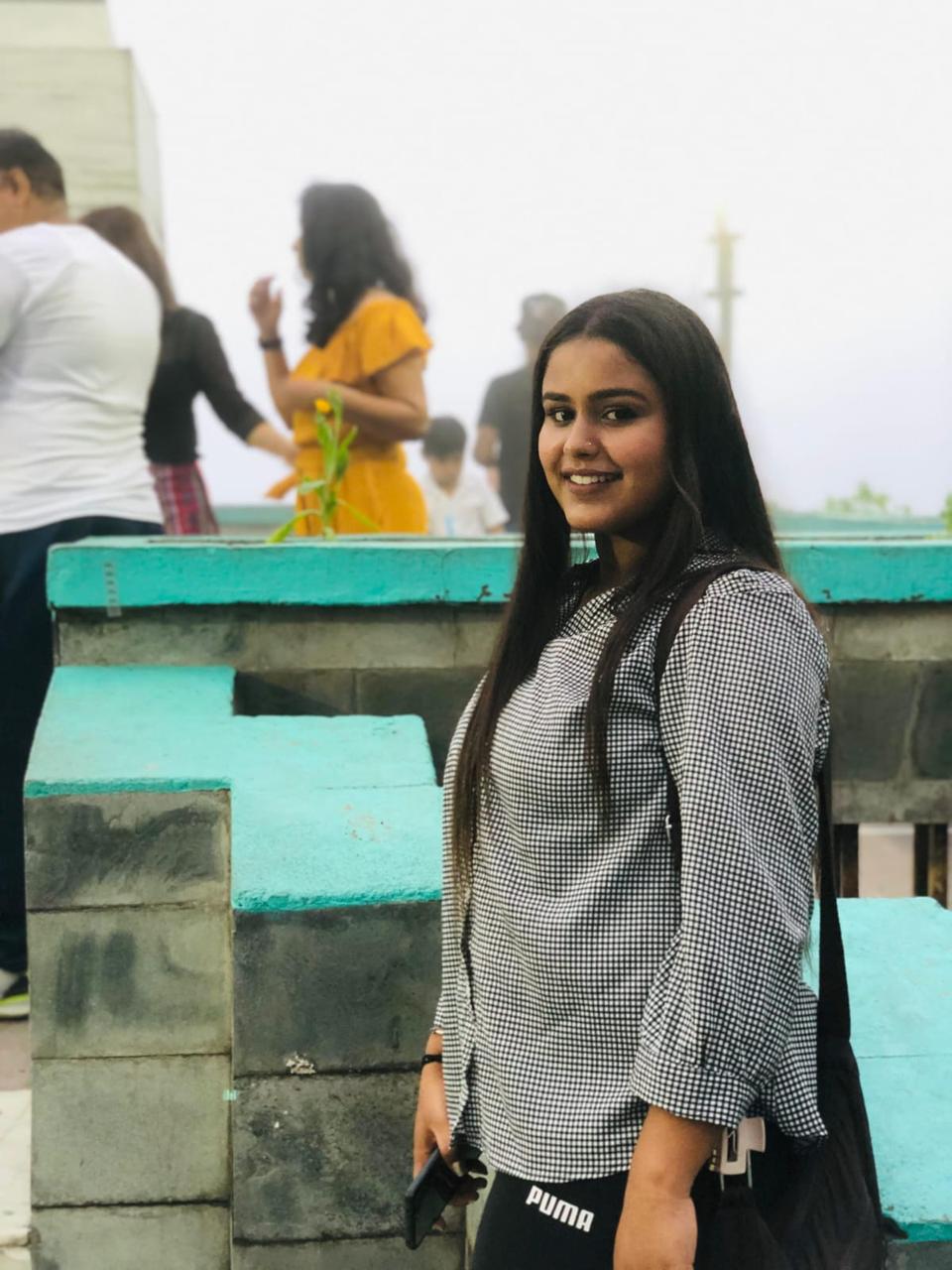 Miss Roshni Kumari (Faculty Of Skincare)